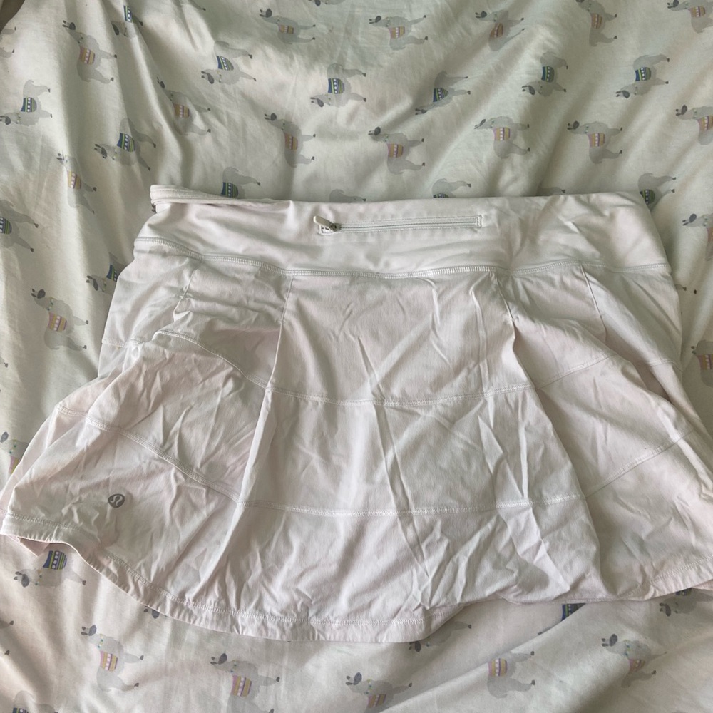 Pace Rival Lululemon skirt